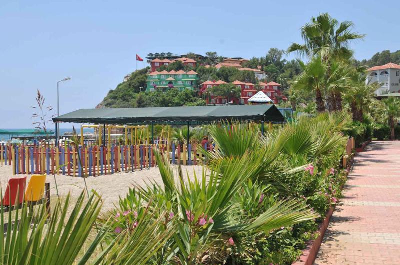 Larissa Hill Beach Hotel Konakli Exterior photo